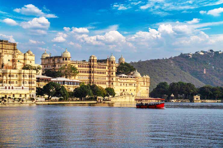 Lake-Pichola